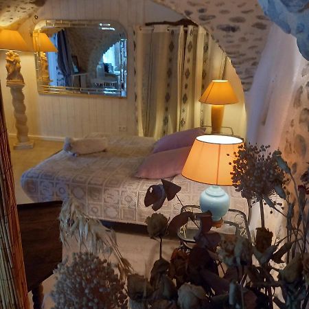 Chambres D'Hote Les Jardins De Prasserat Vallon-Pont-dʼArc Εξωτερικό φωτογραφία
