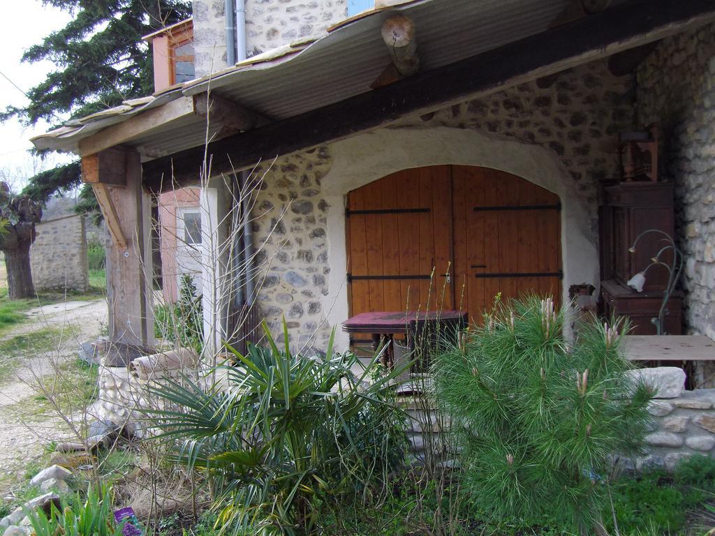Chambres D'Hote Les Jardins De Prasserat Vallon-Pont-dʼArc Δωμάτιο φωτογραφία