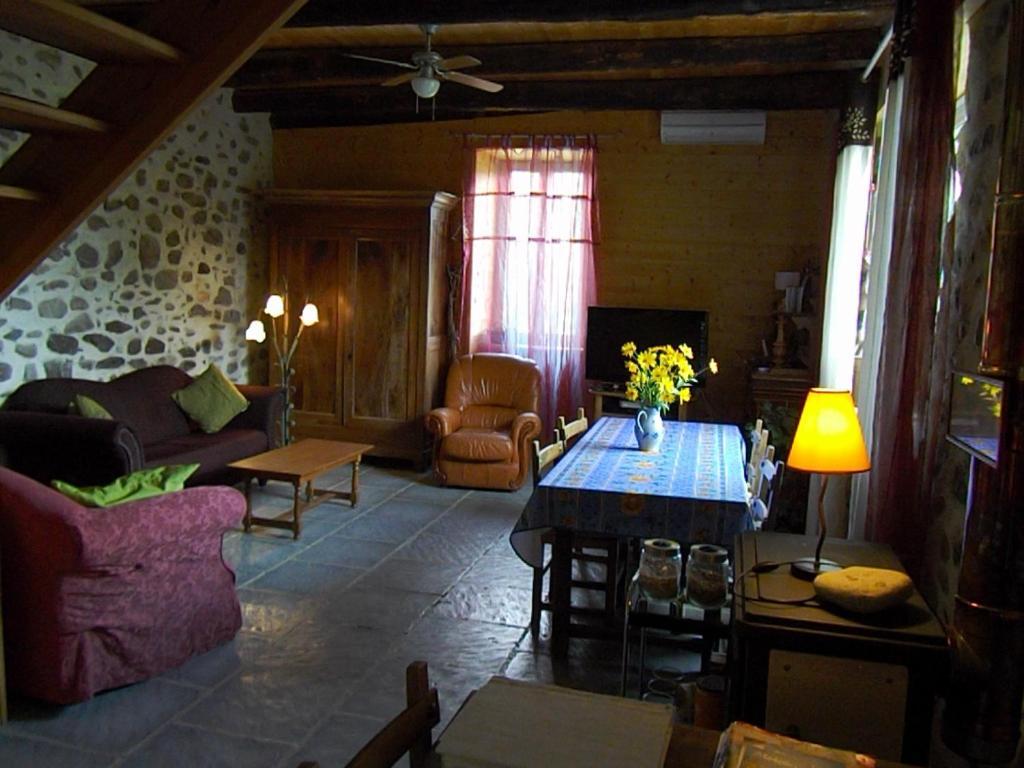Chambres D'Hote Les Jardins De Prasserat Vallon-Pont-dʼArc Δωμάτιο φωτογραφία