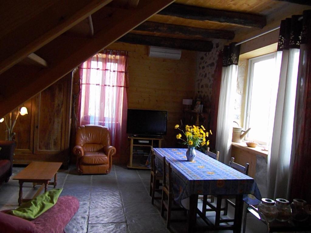 Chambres D'Hote Les Jardins De Prasserat Vallon-Pont-dʼArc Εξωτερικό φωτογραφία